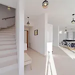 Holiday home Beautiful In