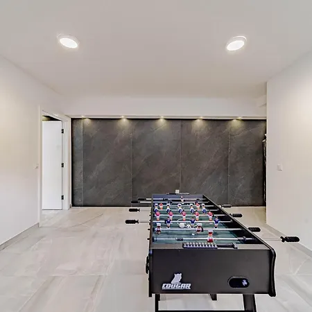 In With Wifi * Orebić