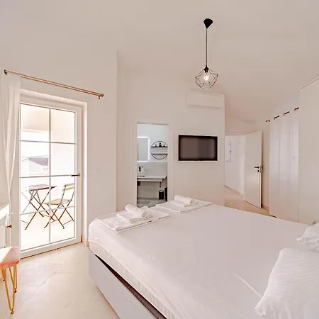 In With Wifi Holiday home