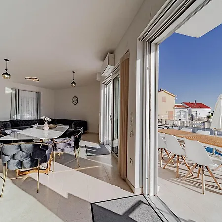 In With Wifi Dom wakacyjny *