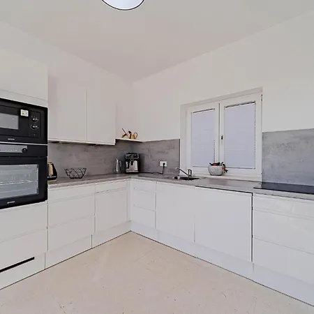 Holiday home In With Wifi *