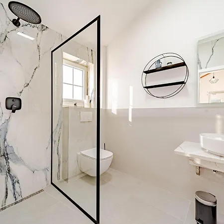 In With Wifi Holiday home