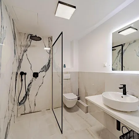 In With Wifi Holiday home *