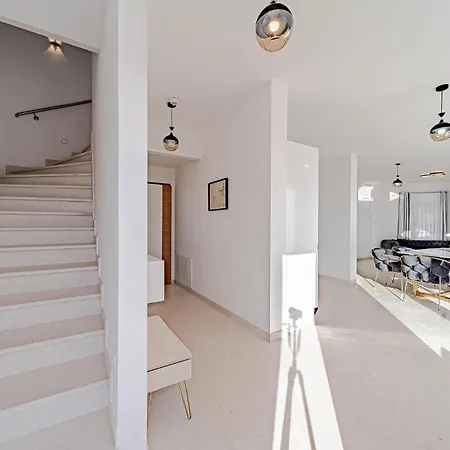 Holiday home In With Wifi